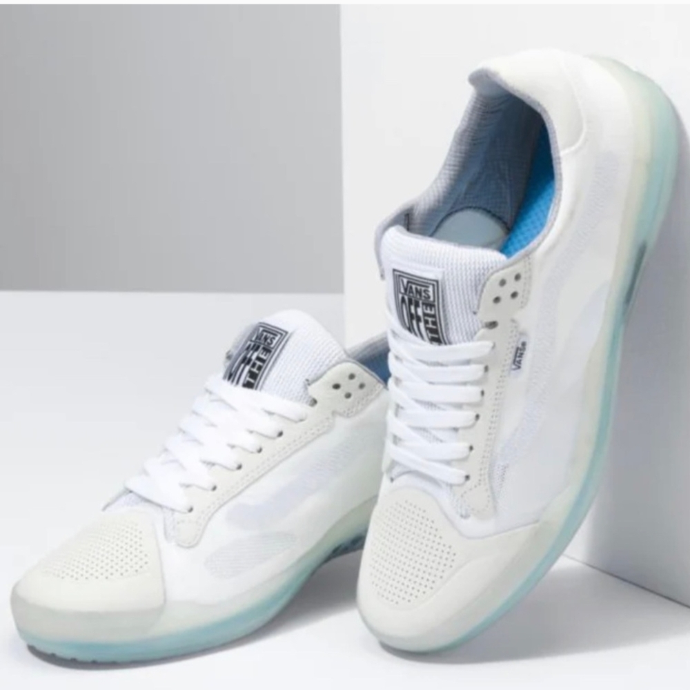 Vans EVDNT Men’s 10.5 Women’s 12 White Ultimate Waffle Size Skate Shoes Low Top